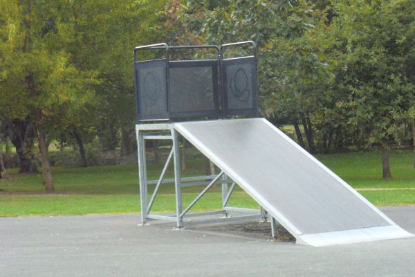spgm-1.4.7/gal/Galeries/spots/parks/86_nieuil/Nieuil 1.jpg